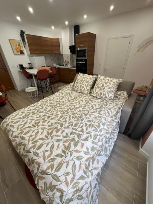 Sublime T2/ Cosy/ Clim/ Parking/Plage Menton Buitenkant foto